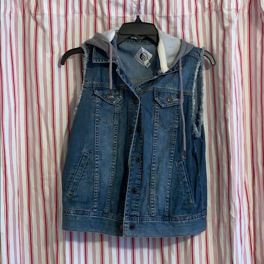 VOLCOM denim vest